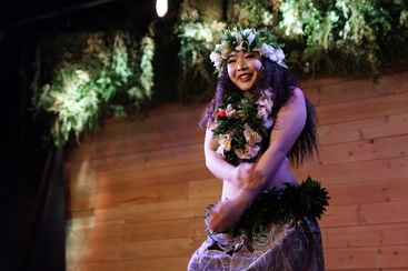 TAHITIAN  DANCE SHOW@SILKROAD CAFE